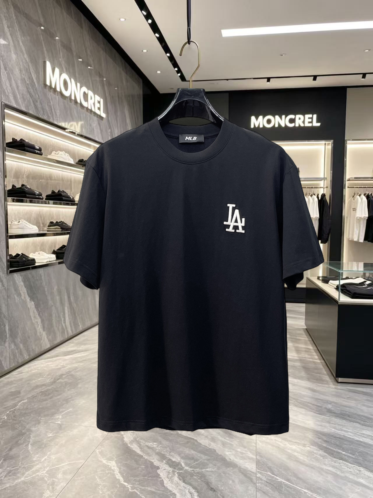 short sleeves